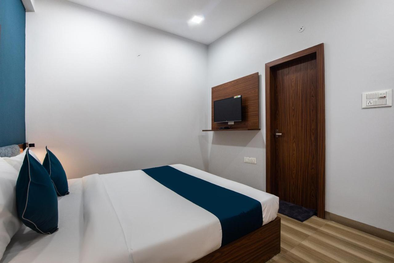 Hotel Ballfin Indore Індаур Екстер'єр фото