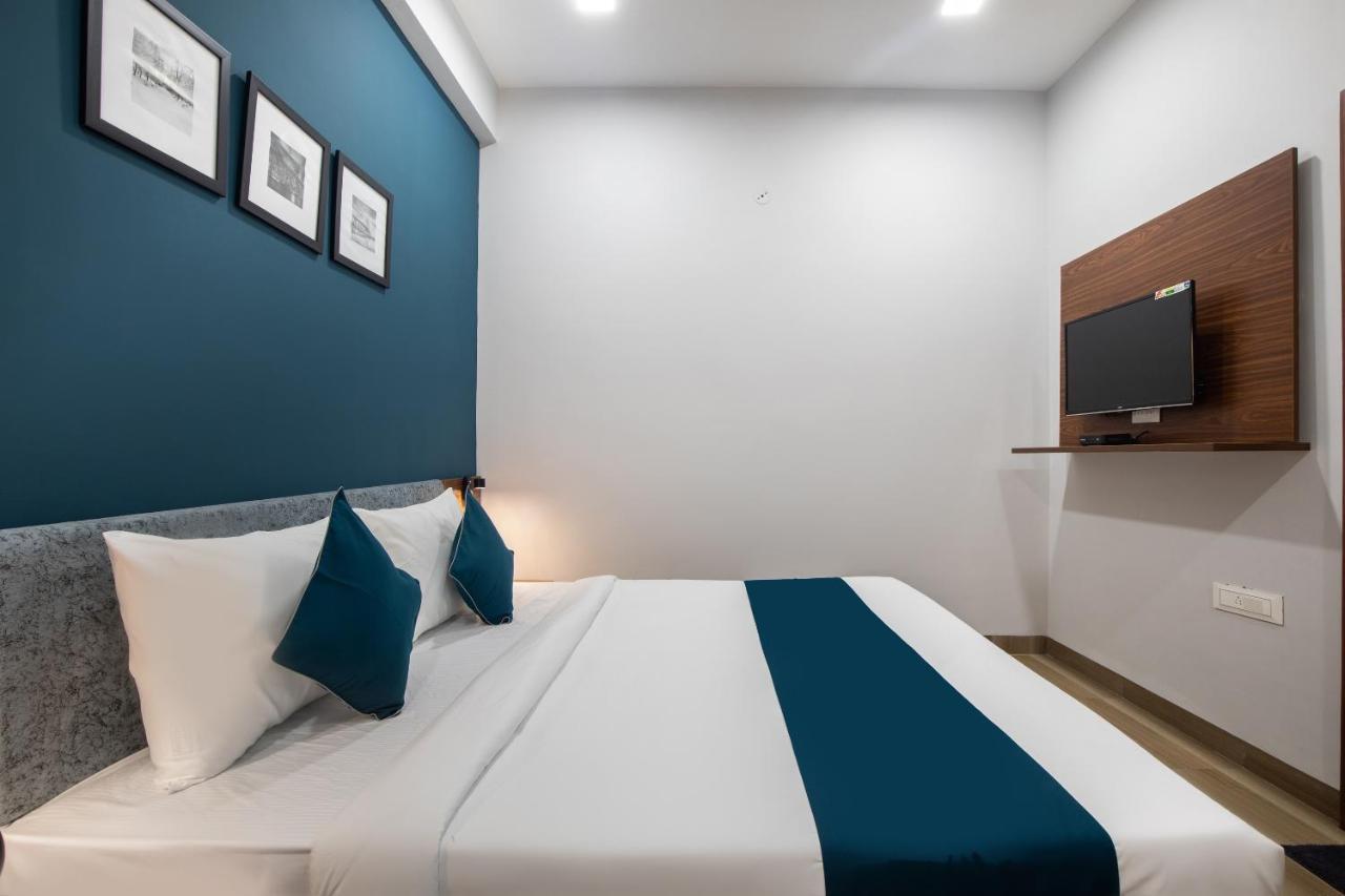 Hotel Ballfin Indore Індаур Екстер'єр фото